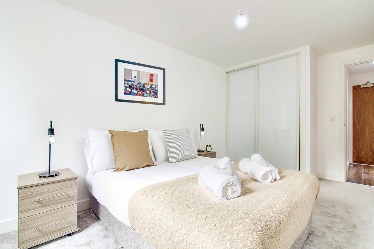 Luxe Modern Apartment By Your Perfect Stay Short Lets ברמינגהאם מראה חיצוני תמונה